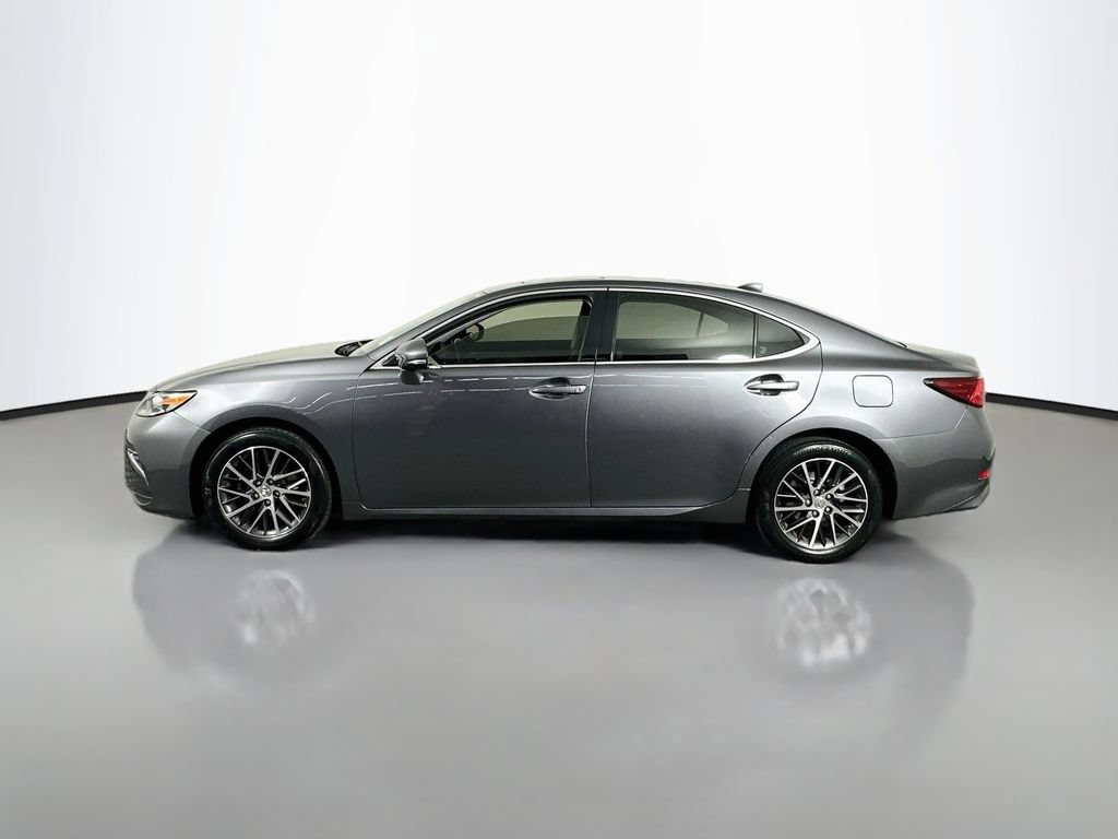 Used 2016 Lexus ES 350 w/ Premium Package w/Wood Trim FWD image 5