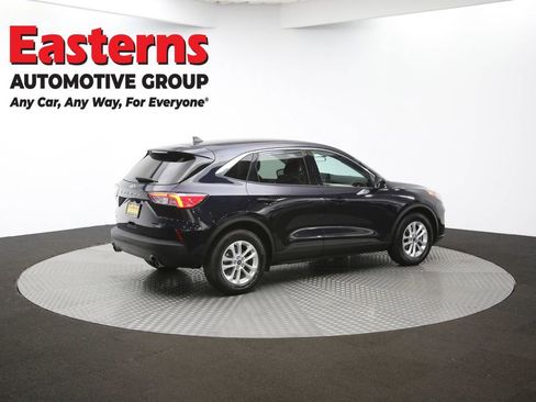 Used 2021 Ford Escape SE image 40