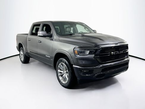 Used 2022 RAM 1500 Laramie w/ Sport Appearance Package AWD/4WD image 3