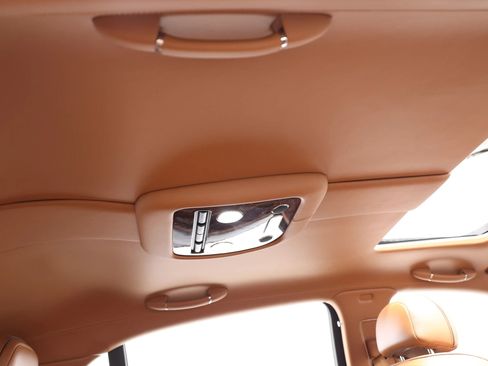 Used 2015 Bentley Flying Spur V8 image 53