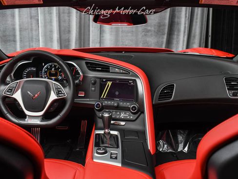 Used 2016 Chevrolet Corvette Z06 w/ 2LZ Preferred Equipment Group RWD image 22