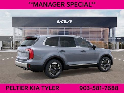 New 2025 Kia Telluride S image 6