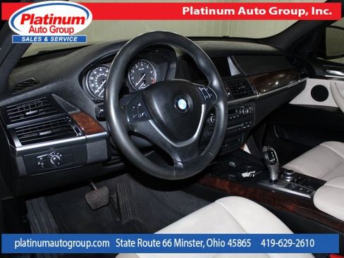 Used 2012 BMW X5 xDrive35i image 11
