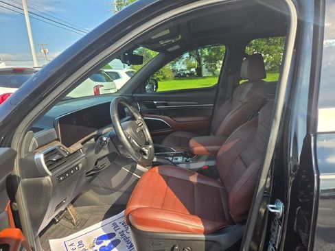 Used 2023 Kia Telluride SX Prestige AWD/4WD image 6