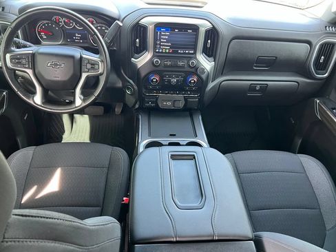 Used 2021 Chevrolet Silverado 1500 LT Trail Boss w/ Convenience Package II AWD/4WD image 18