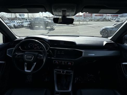 Used 2023 Audi Q3 2.0T Premium image 15