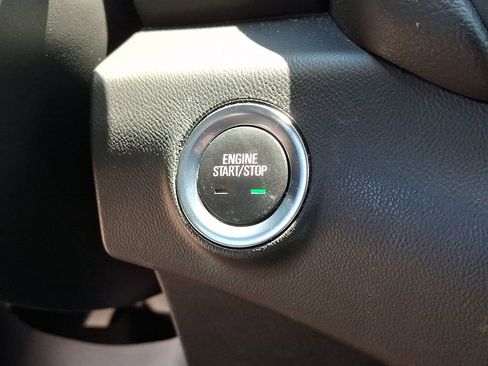 Used 2023 GMC Terrain SLE w/ Driver Convenience Package AWD/4WD image 22