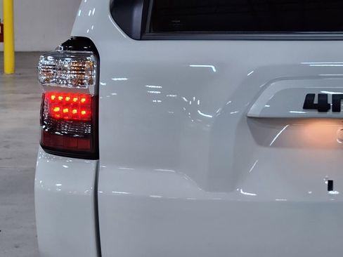 Used 2022 Toyota 4Runner SR5 image 20