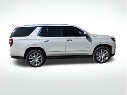 Used 2021 Chevrolet Tahoe High Country w/ Premium Package image 10