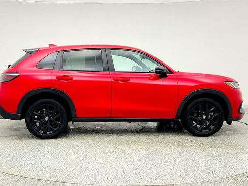 Used 2023 Honda HR-V Sport image 4