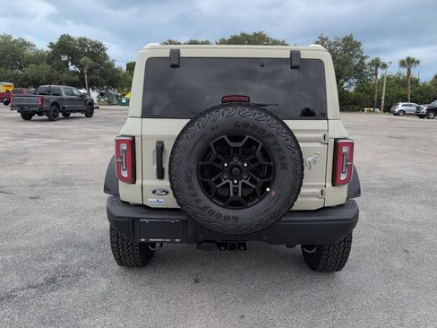 New 2026 Ford Bronco Badlands AWD/4WD image 4