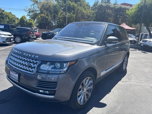 Used 2017 Land Rover Range Rover HSE AWD/4WD image 8