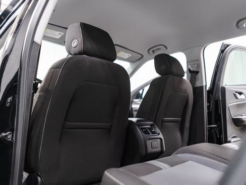 Used 2024 Chevrolet Blazer LT w/ Convenience Package image 30