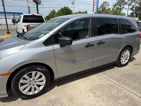 Used 2019 Honda Odyssey LX image 4