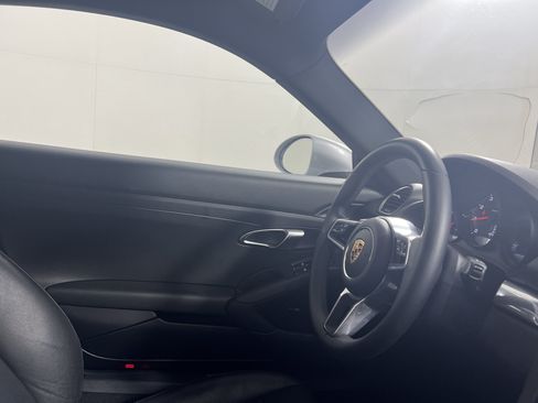 Certified 2024 Porsche 718 Cayman RWD image 12
