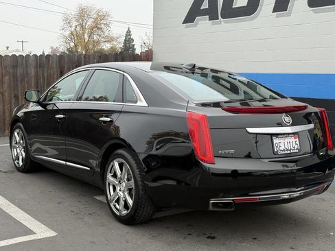 Used 2015 Cadillac XTS Premium image 4