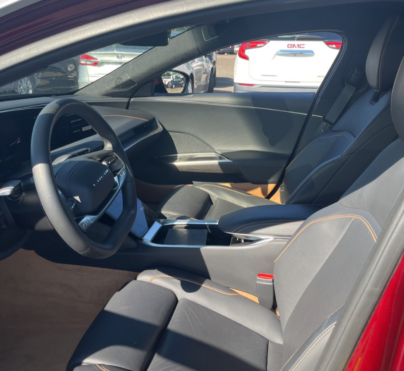 Used 2025 Lucid Air Touring AWD/4WD image 4