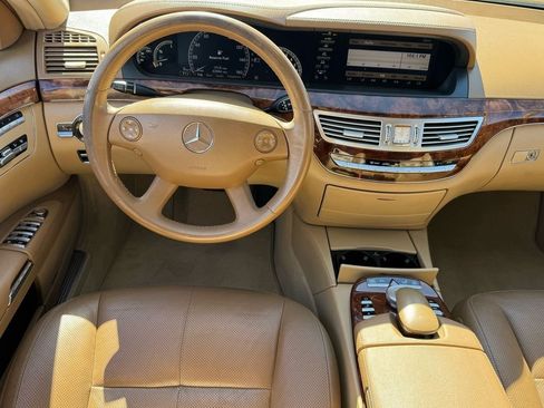 Used 2008 Mercedes-Benz S 550 image 37