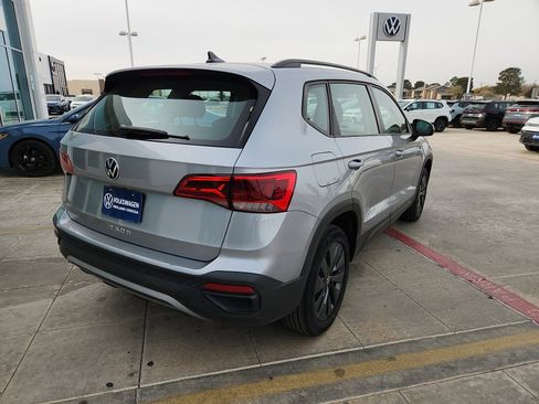 Certified 2024 Volkswagen Taos S image 7