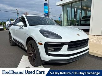 Used 2022 Porsche Macan S AWD/4WD video 1