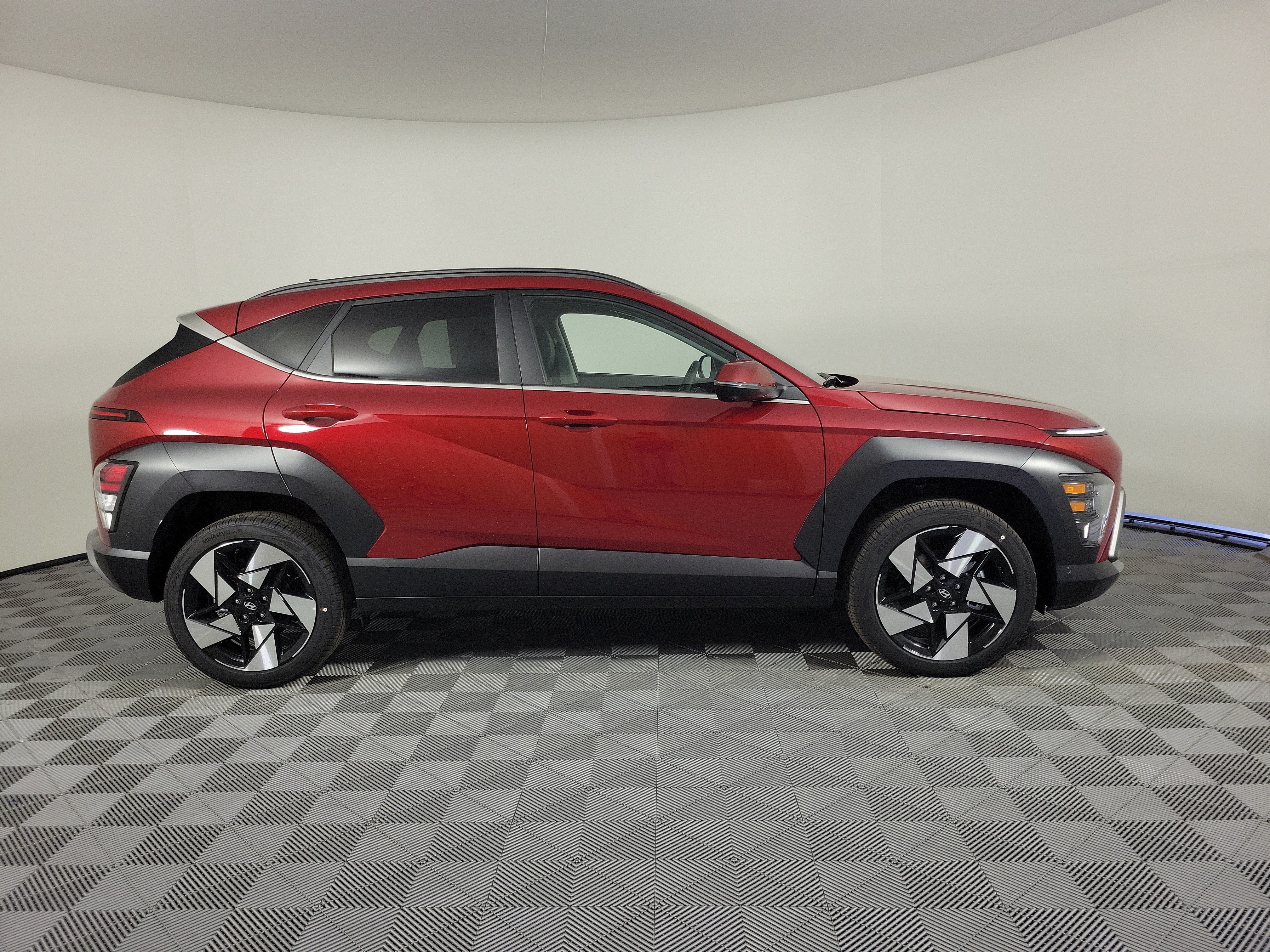 New 2026 Hyundai Kona Limited AWD/4WD image 2