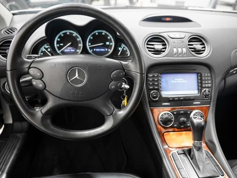 Used 2008 Mercedes-Benz SL 550 image 13