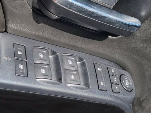 Used 2015 Chevrolet Silverado 1500 LTZ Z71 image 16