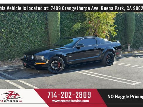 Used 2006 Ford Mustang GT RWD image 14