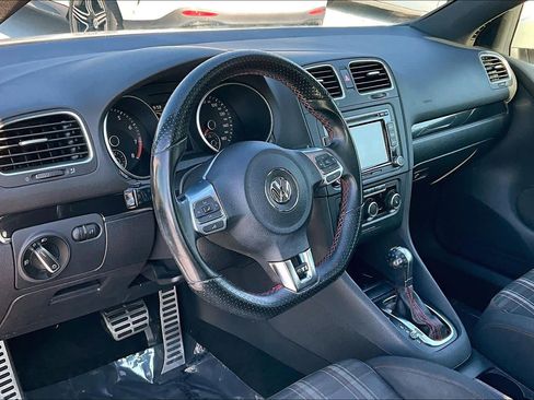Used 2013 Volkswagen GTI 4-Door image 15