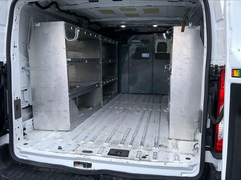 Used 2020 Ford Transit 350 Low Roof RWD image 29