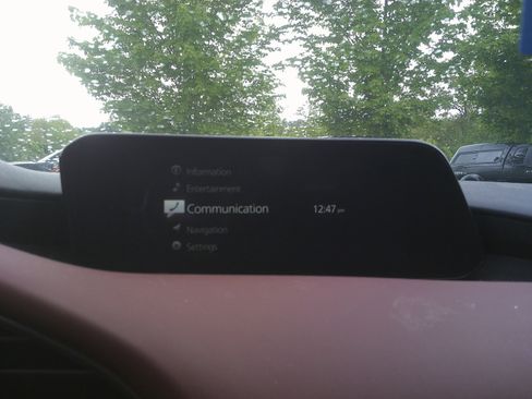 Used 2021 MAZDA MAZDA3 Hatchback w/Premium Plus Pkg image 17