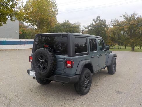 New 2026 Jeep Wrangler Unlimited Sport image 4