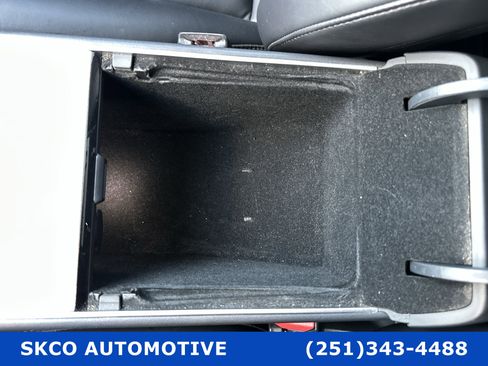 Used 2018 Tesla Model 3 Long Range image 25