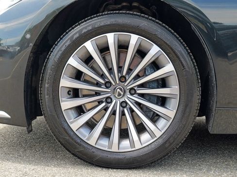 Used 2024 Lexus LS 500 AWD w/ Interior Upgrade Package image 15