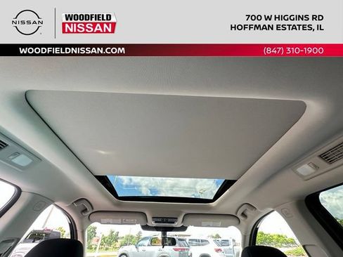 Certified 2025 Nissan Pathfinder SV w/ SV Premium Package AWD/4WD image 28