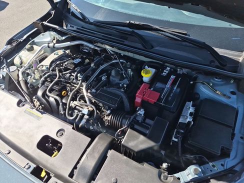 Used 2024 Nissan Sentra SR w/ Lighting Package FWD image 32