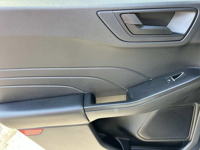 Certified 2022 Ford Escape SE w/ SE Sport Appearance Package FWD image 17
