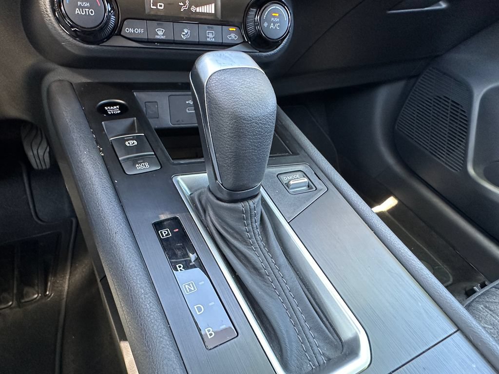 Used 2026 Nissan Kicks SV FWD image 29