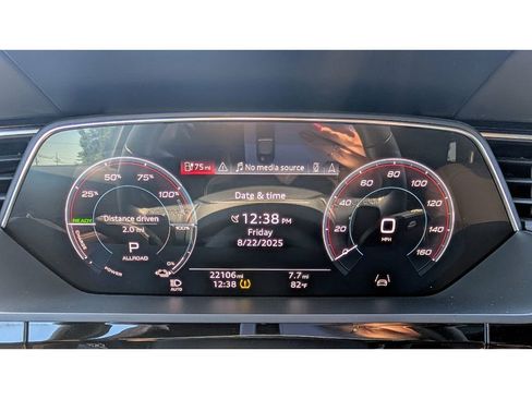 Used 2023 Audi e-tron Chronos image 20