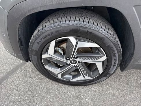 Used 2022 Hyundai Tucson Limited image 40