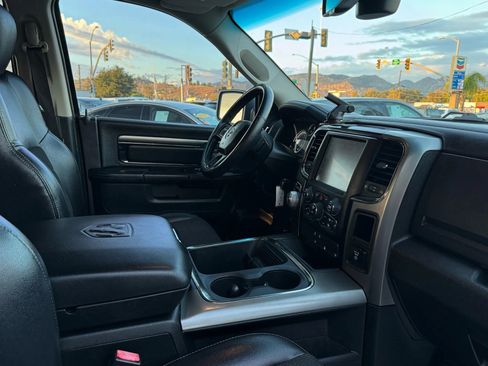 Used 2016 RAM 1500 Sport RWD image 28