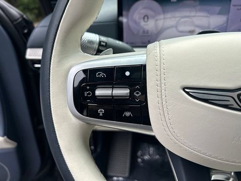 Certified 2026 Genesis GV80 3.5T Prestige AWD/4WD image 10