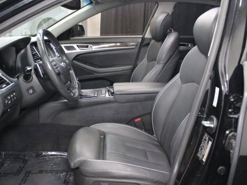 Used 2015 Hyundai Genesis 3.8 w/ Option Group 03 image 12