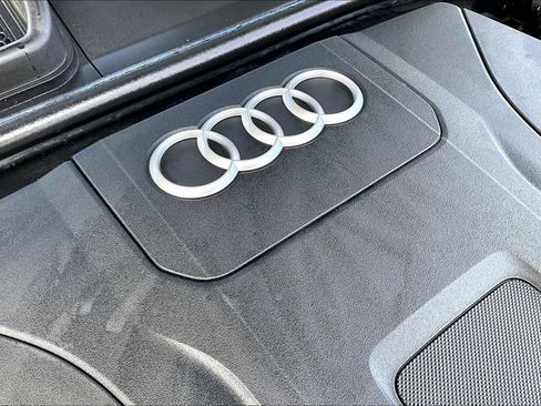 Used 2019 Audi Q7 3.0T Prestige AWD/4WD image 34