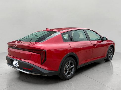 Used 2025 Kia K4 FWD image 13