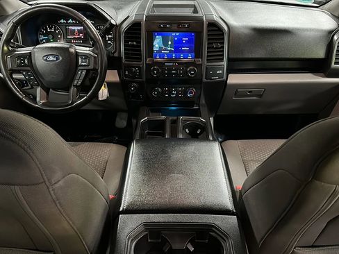 Used 2019 Ford F150 XLT w/ Equipment Group 302A Luxury image 18