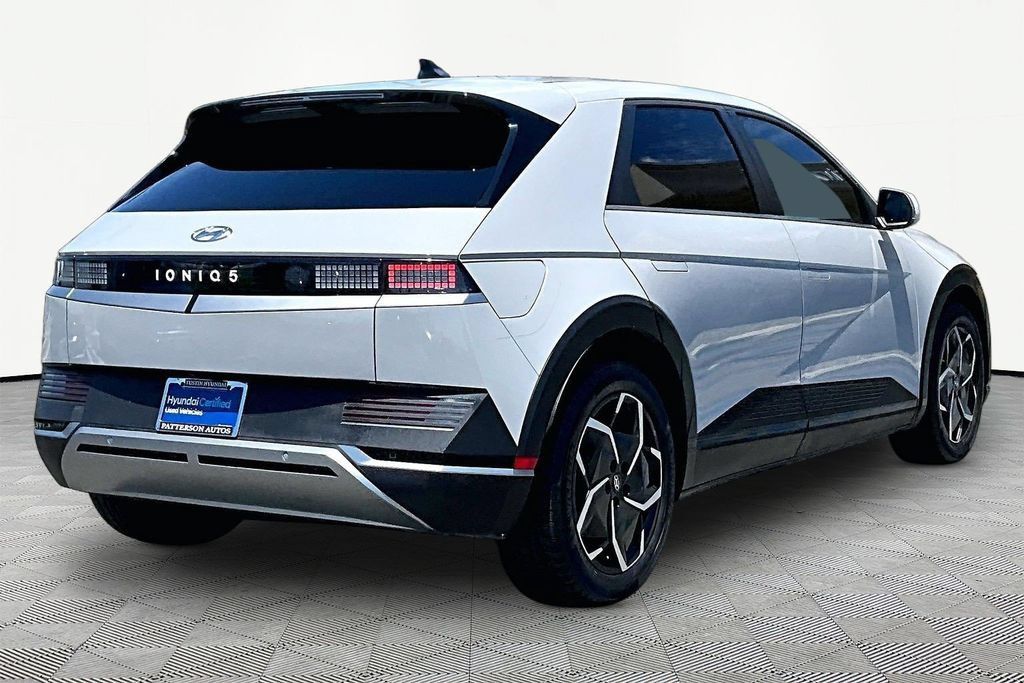 Certified 2024 Hyundai Ioniq 5 SEL RWD image 2