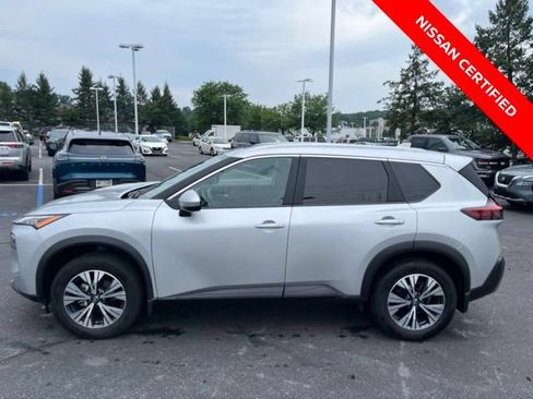 Certified 2023 Nissan Rogue SV w/ SV Premium B Package AWD/4WD image 5