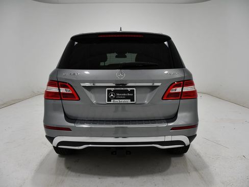 Used 2015 Mercedes-Benz ML 350 4MATIC image 4