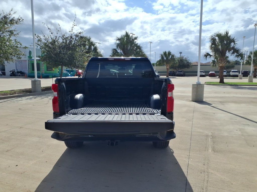 Used 2026 Chevrolet Silverado 1500 RST RWD image 21